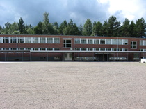 Kannonkosken koulu. Kuva Henrik Paananen. 