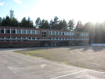 Kannonkosken koulu. Kuva Henrik Paananen. 